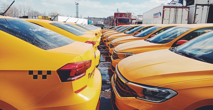 Законопроект, регулирующий работу такси, может быть принят до конца года
